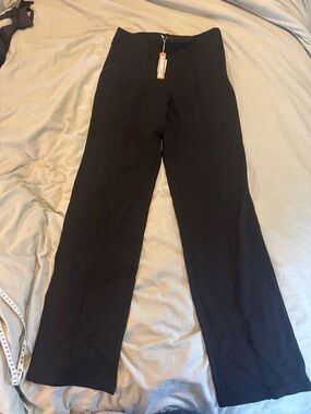 NWT Skims Essential Pants - High waist pintuck straight pant - Obsidian - L